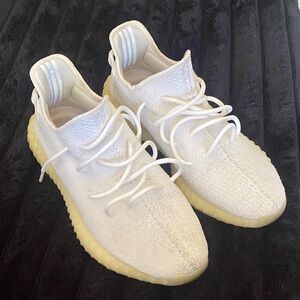 Yeezy 350 Boost Triple White